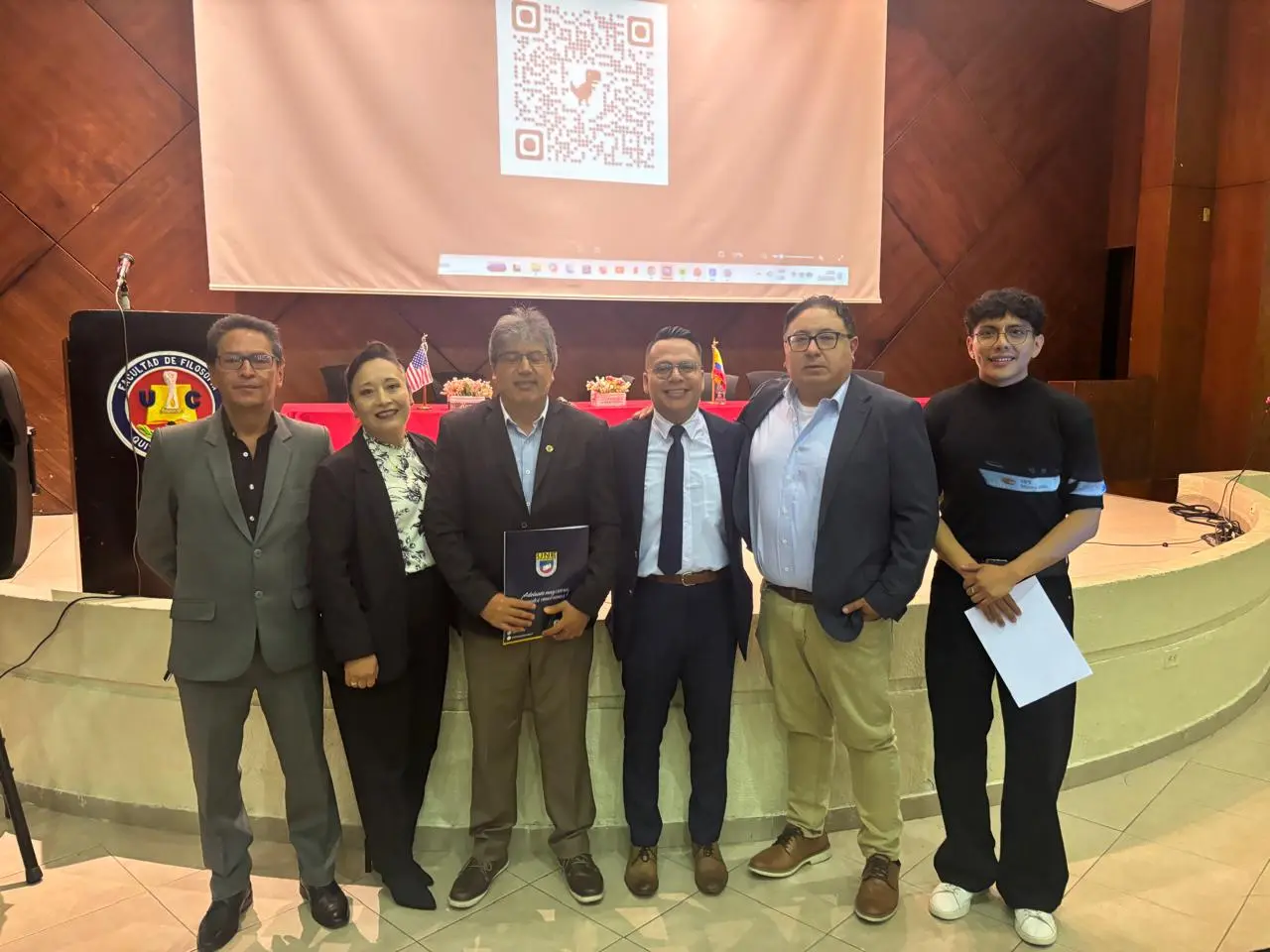 FLIM Pichincha y Carrera de Idiomas UCE — Vinculación con jóvenes docentes